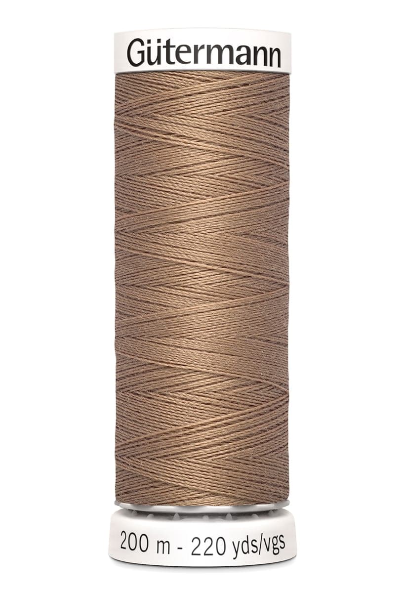 Gütermann Allesnaaigaren 200m kleur 139 — productfoto van kleur 139