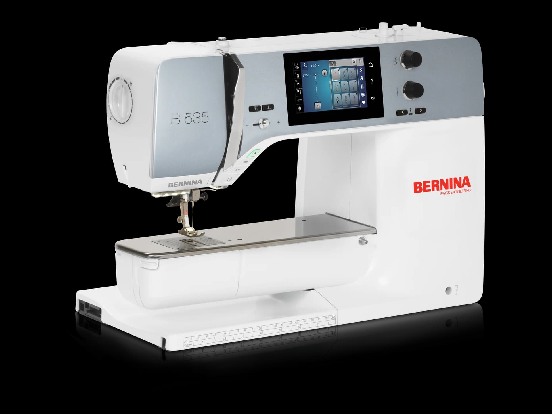 BERNINA 535 — productaanzicht 1