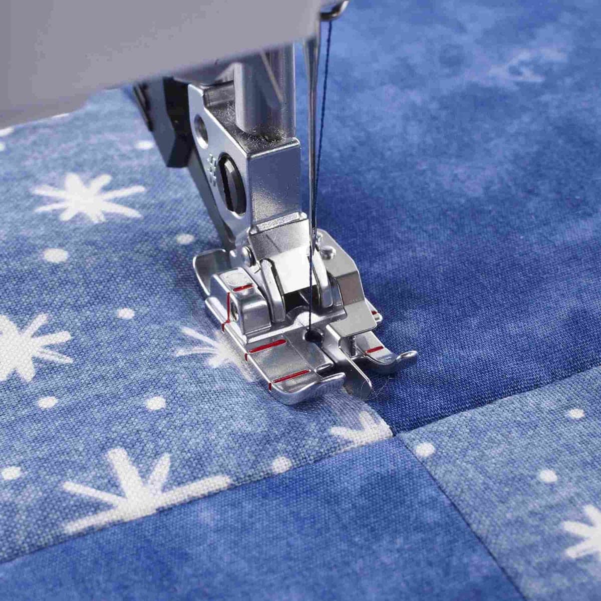 PFAFF stitch-in-ditch voet voor IDT systeem — productfoto